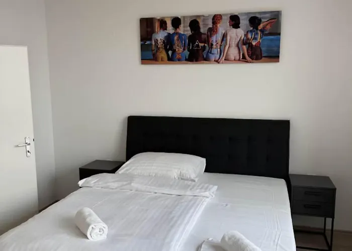 Apartment Prime Location